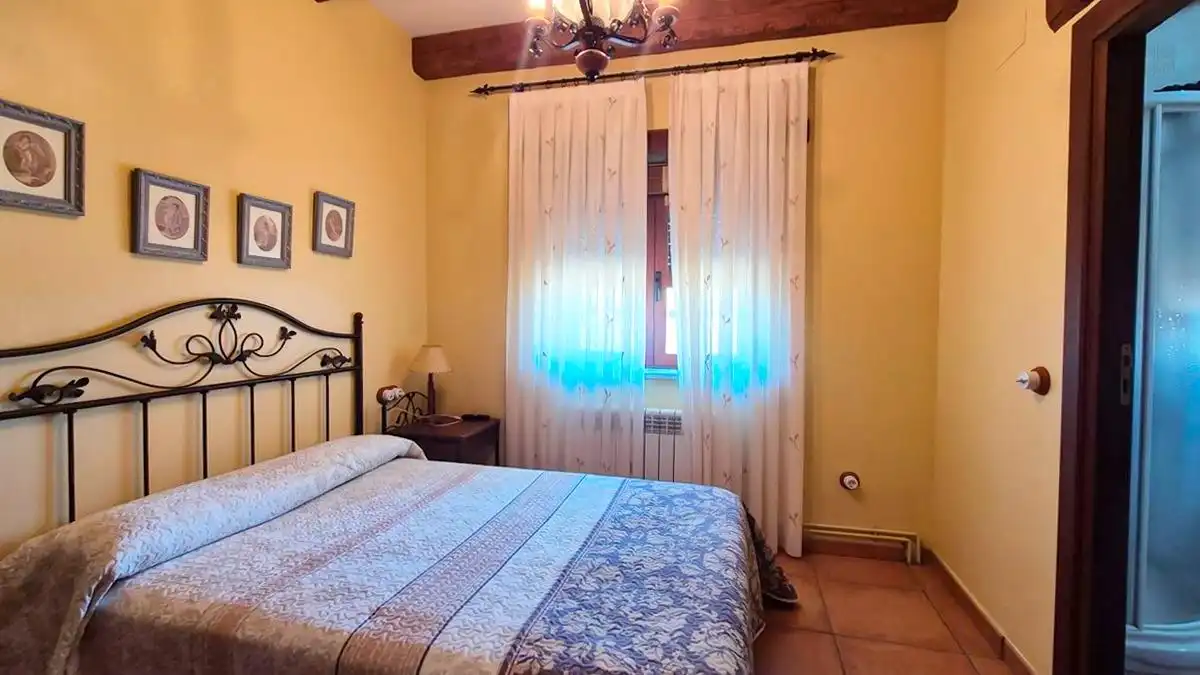 Habitación de Casa o chalet en venta en Ledesma