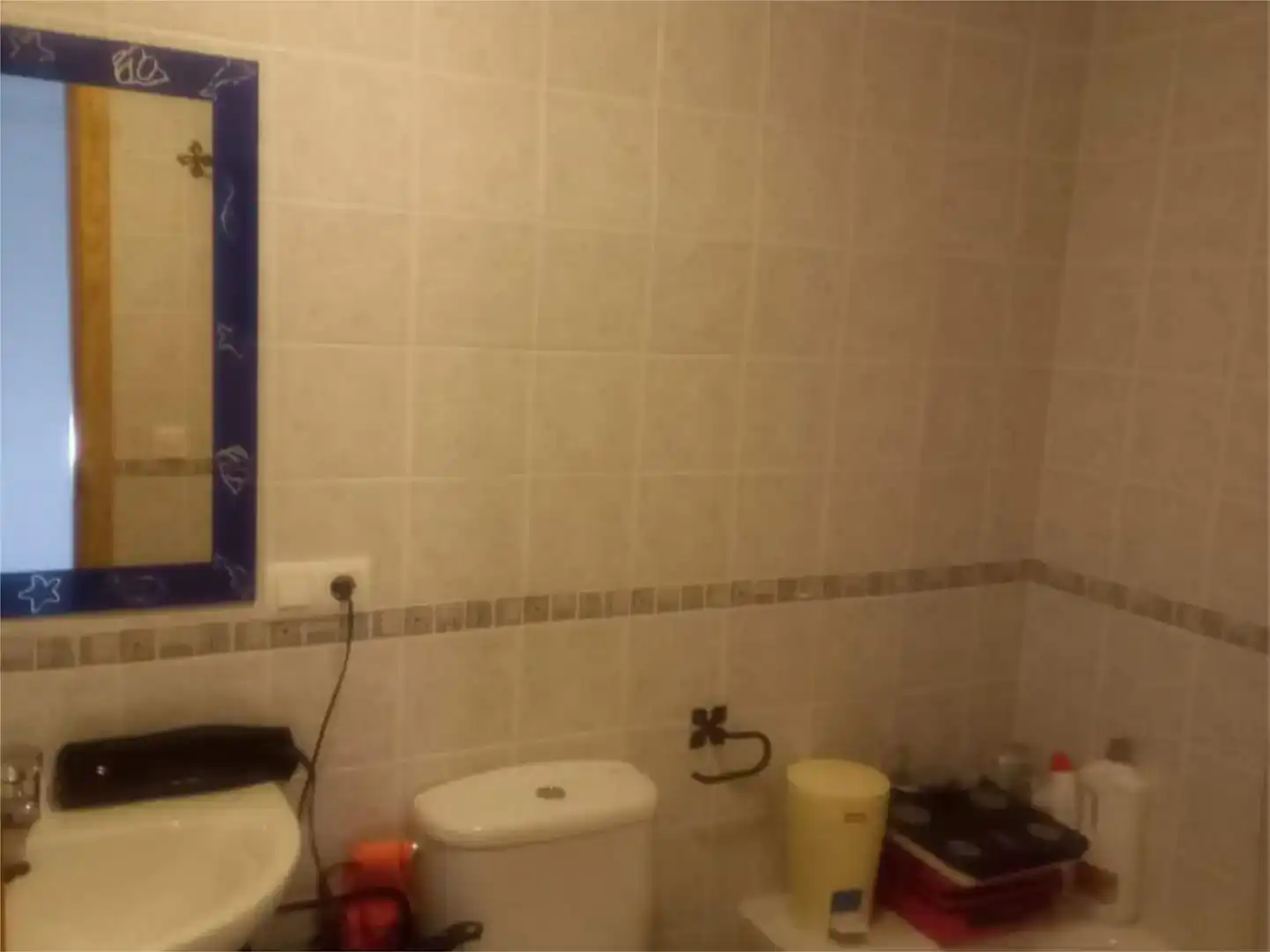 Bany de Pis en venda en San Roque amb Aire condicionat, Piscina i Balcó