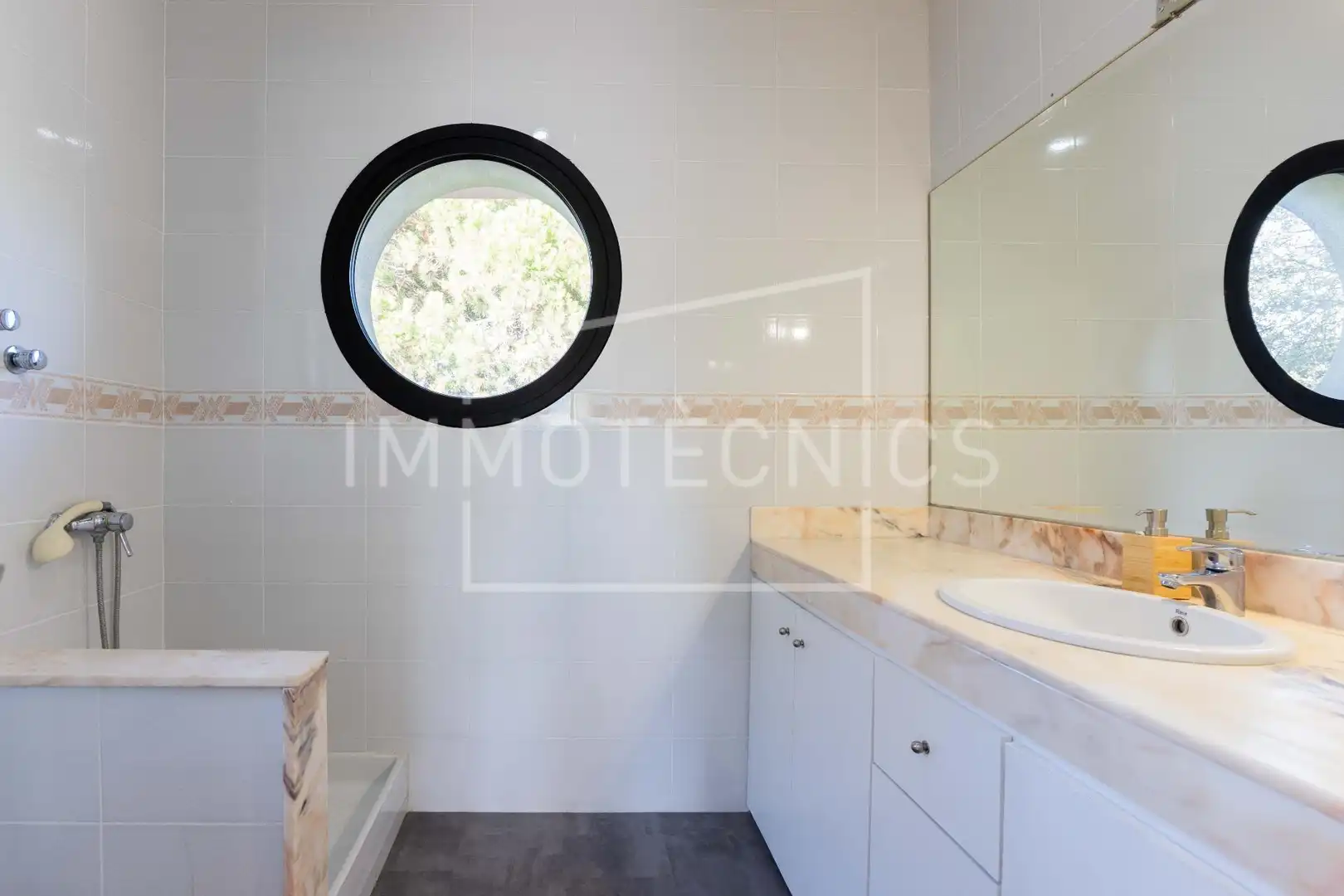Casa amb terrassa en venda a Carrer ORENETA, imagen 36