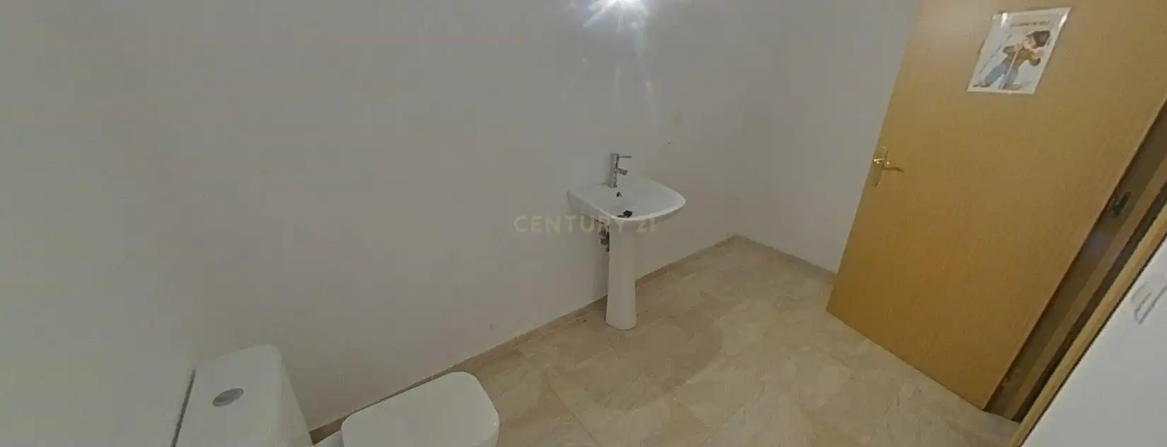 Baño de Local en venta en Valencia