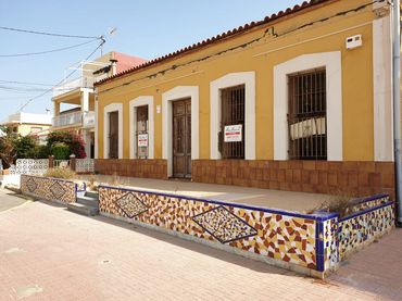 Grundstücke und Bauplätze zum Verkauf in Avenida Constitución