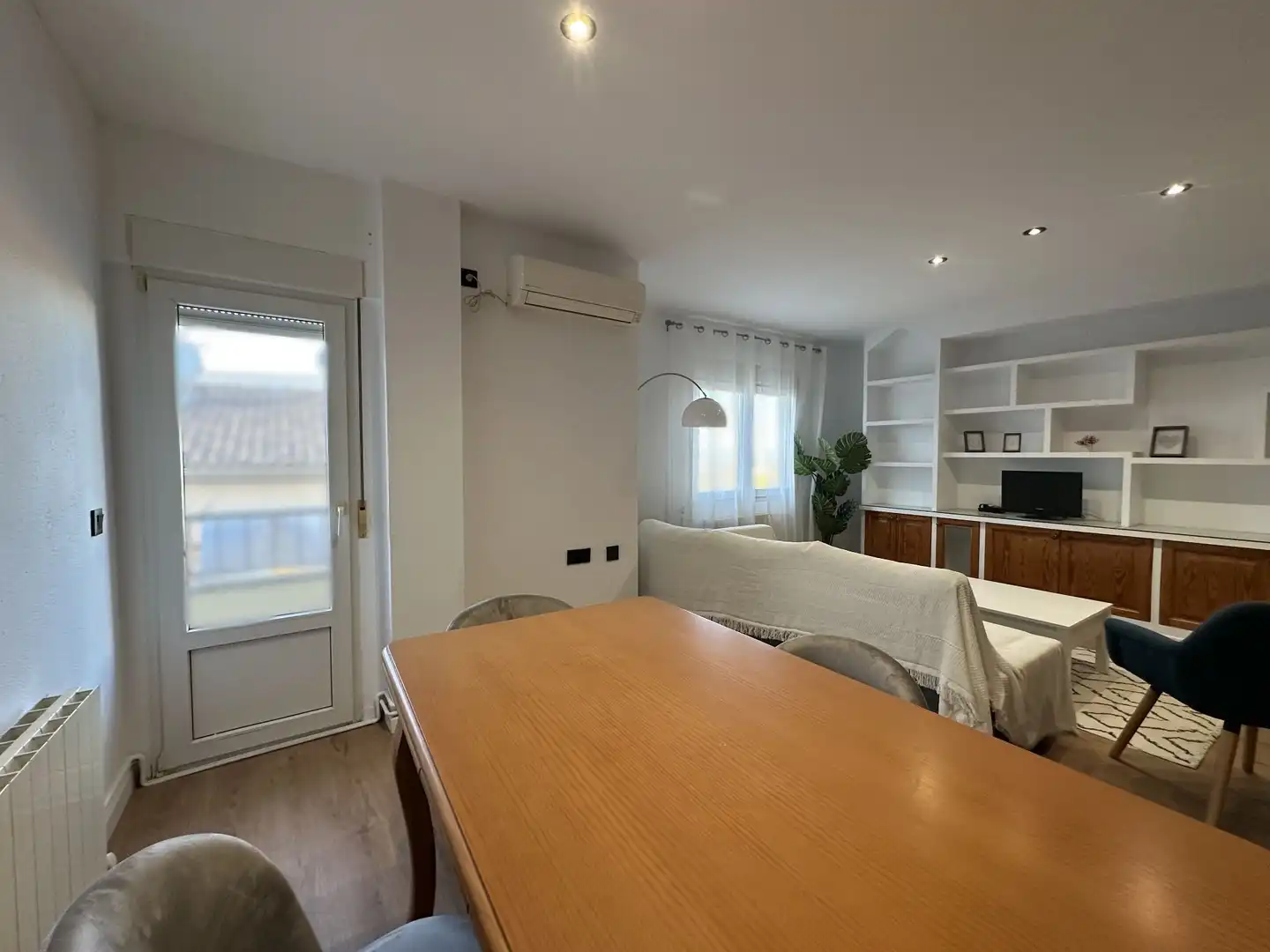 Dining room of Flat for sale in Agullent  with Air Conditioner, Heating and Furnished