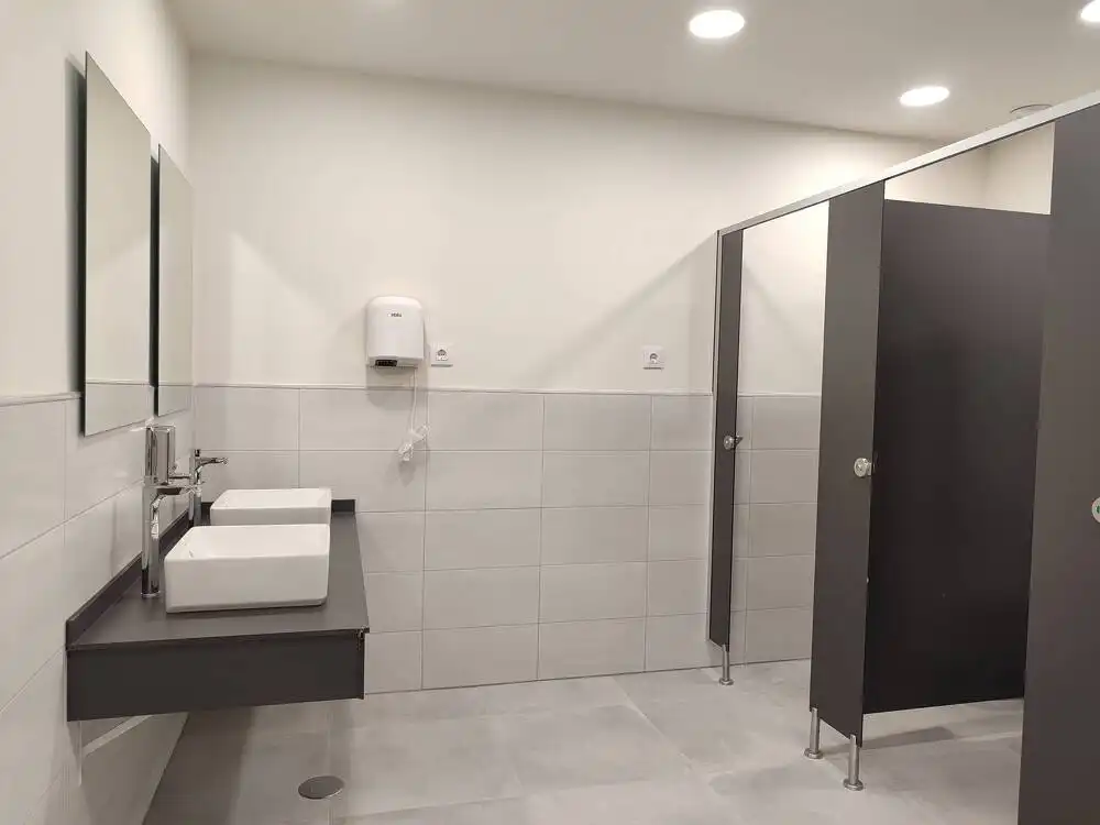 Bathroom of Industrial buildings for rent in Azuqueca de Henares