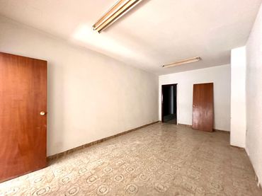 Local comercial en venda a Calle Calle Fray Leopoldo de Alpandeire