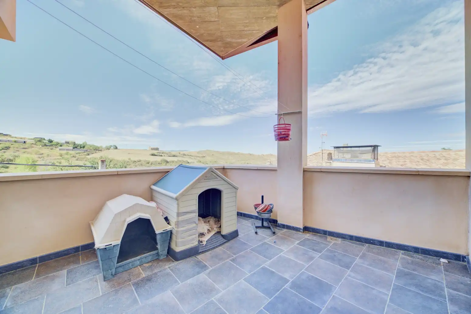 Terrasse von Dachboden zum Verkauf in Undués de Lerda mit Heizung, Parkett und Terrasse