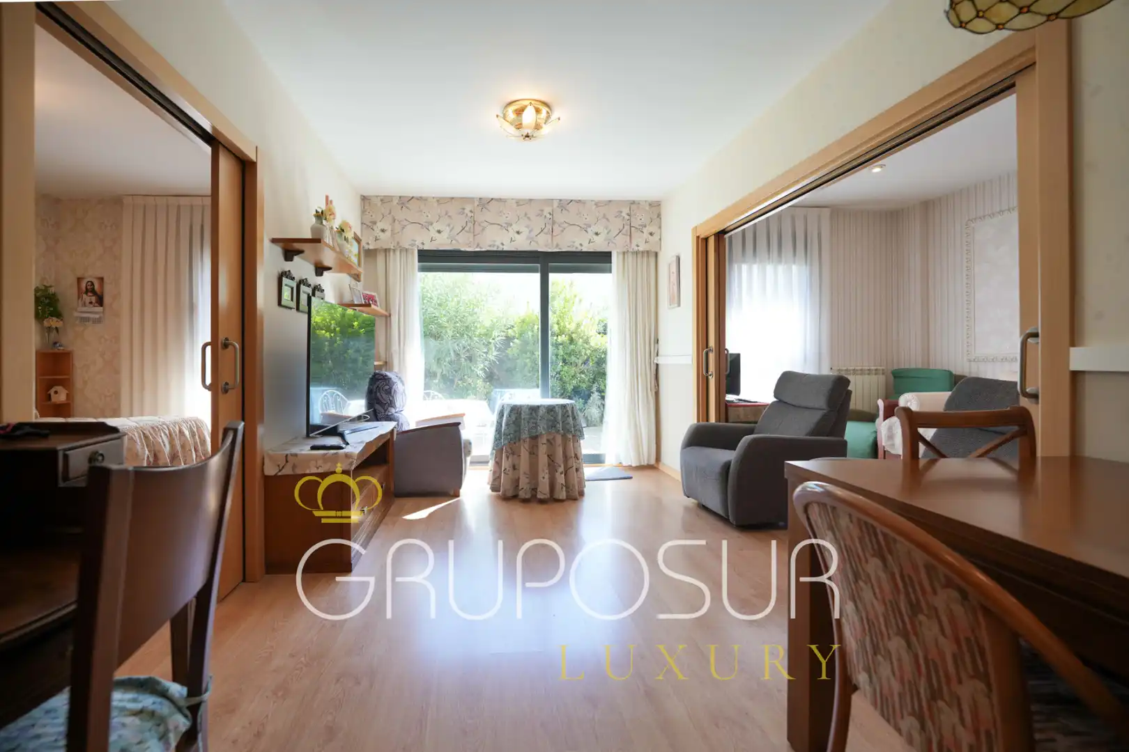 Sala de estar de Piso en venta en Valladolid con Calefacción, Jardín privado y Parquet