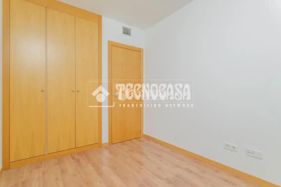 Dormitori de Pis en venda en Tres Cantos amb Aire condicionat, Calefacció i Terrassa