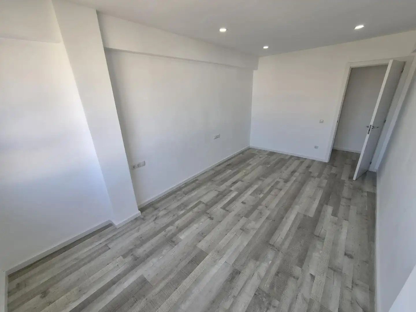Pis de lloguer en Vila-real amb Parquet i Terrassa