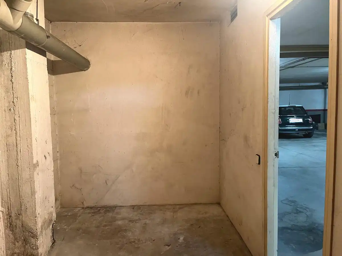 Garage for sale in Igualada