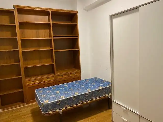 Dormitori de Pis de lloguer en Murcia amb Aire condicionat, Calefacció i Parquet
