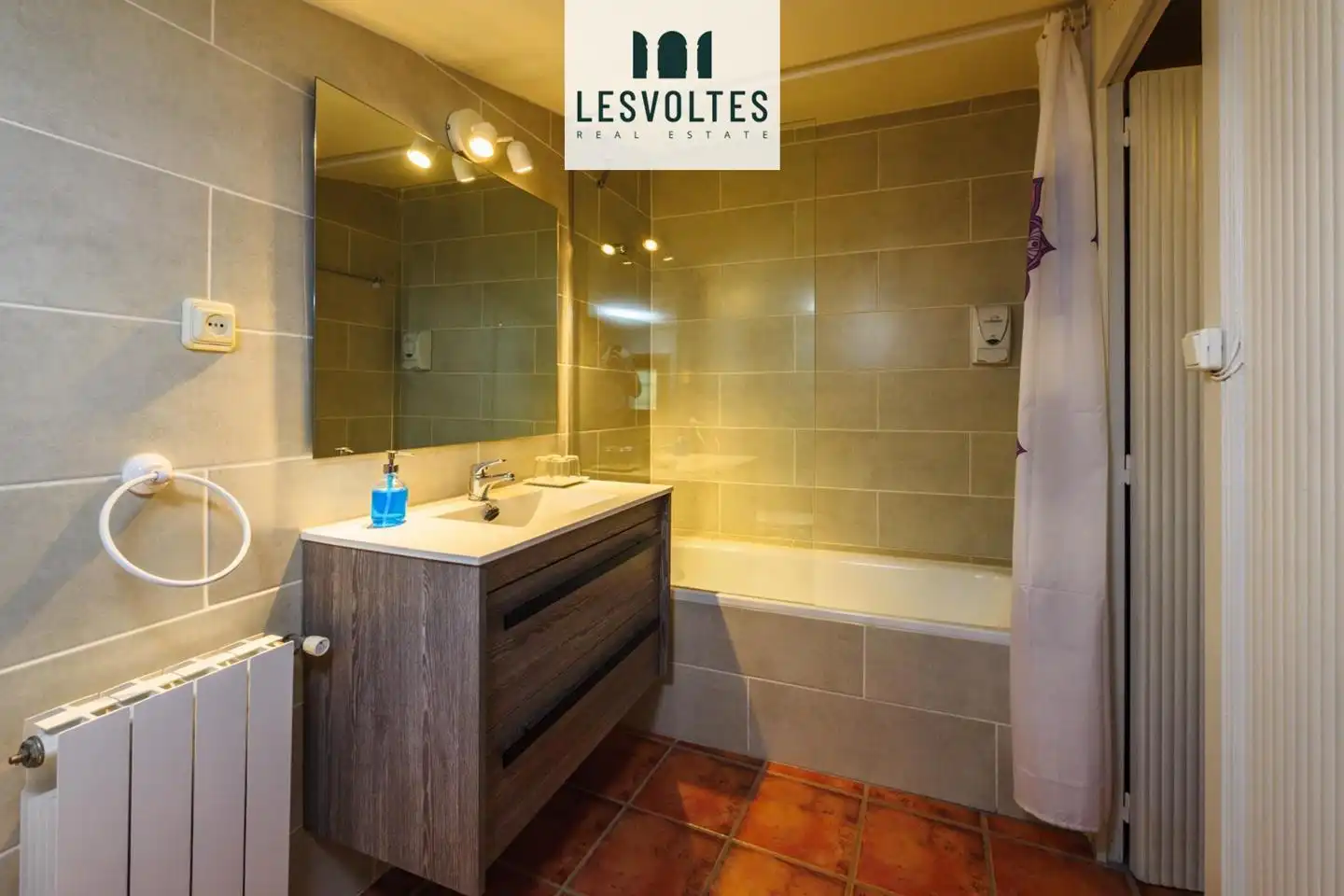 Baño de Casa o chalet en venta en La Pera con Aire acondicionado, Jardín privado y Trastero