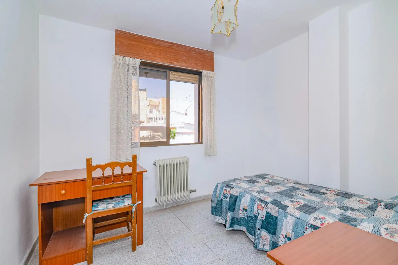 Schlafzimmer von Haus oder Chalet zum Verkauf in Granada mit Terrasse und Balkon