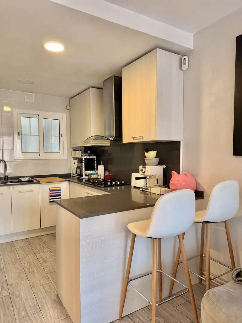 Cocina de Piso en venta en Vilanova i la Geltrú con Calefacción