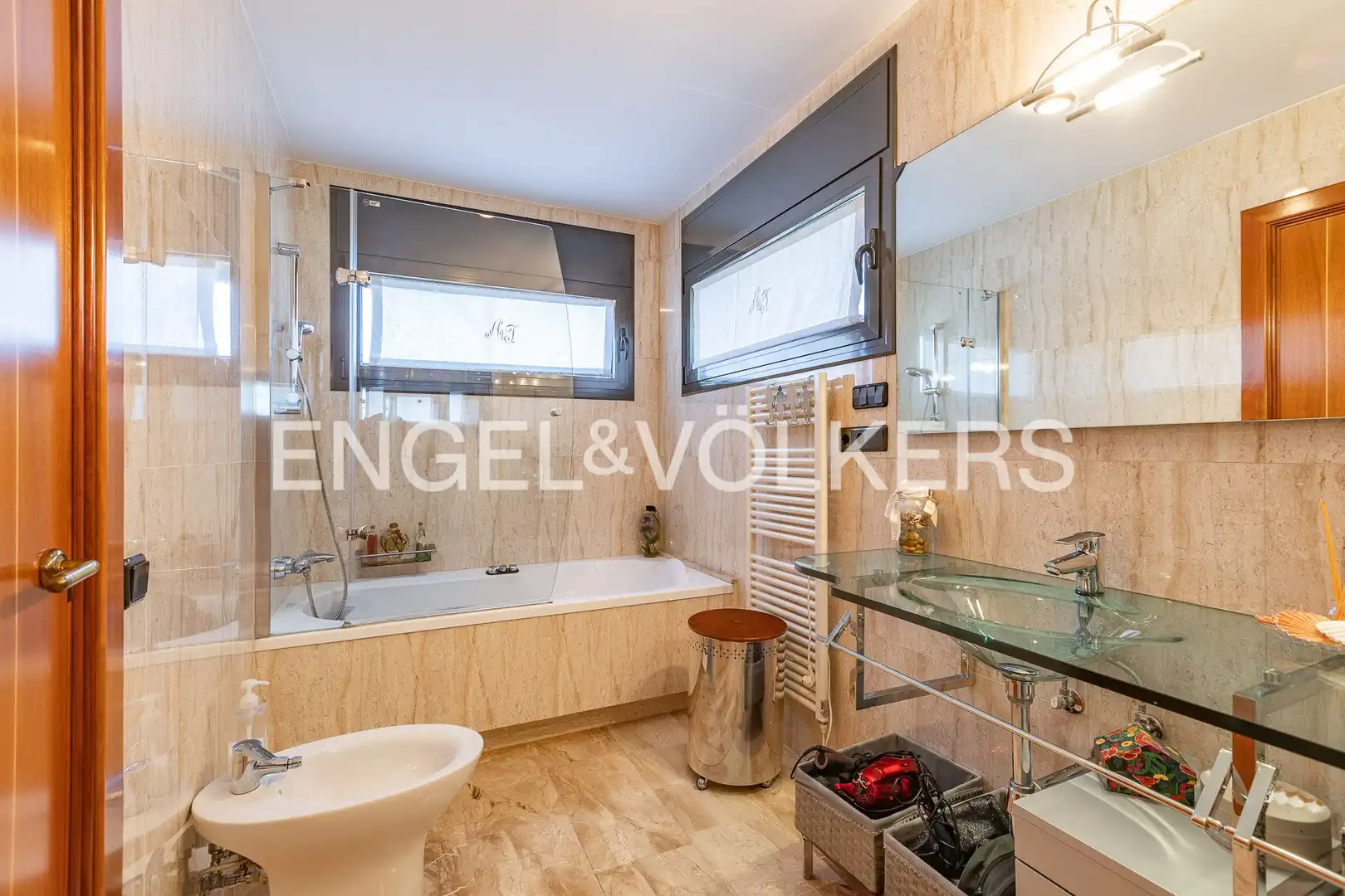 Bathroom of Detached homes for sale in Sant Quirze del Vallès  with Air Conditioner, Heating and Terrace