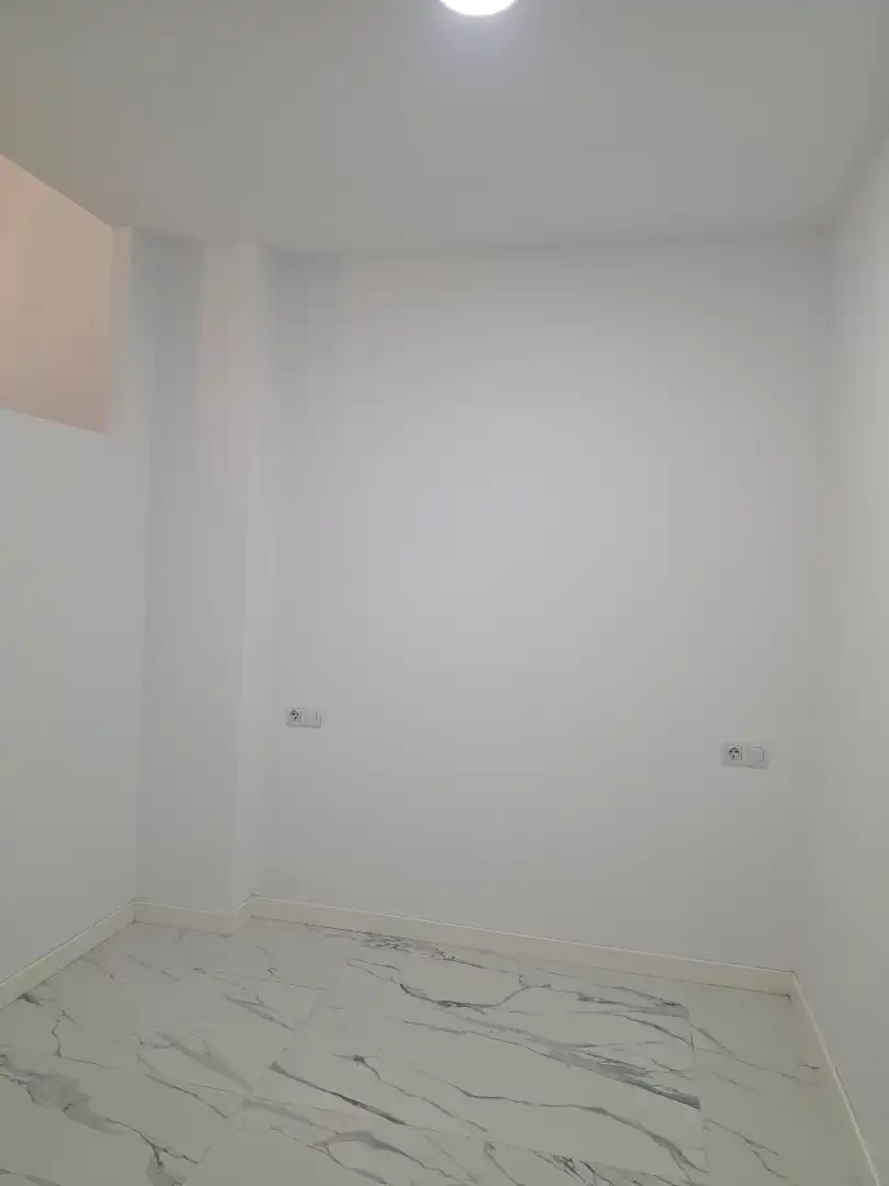 Estudio de alquiler en Calle Maestro Guerrero, 11, Parque Ayala - Jardín de la Abadía - Huelín