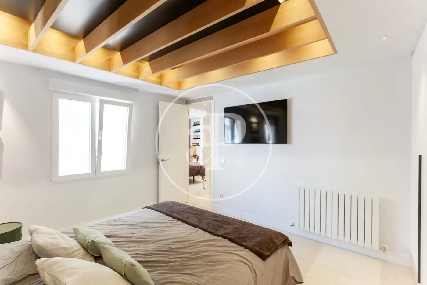 Bedroom of Flat for sale in Madrid  with Air Conditioner, Heating and Terrace