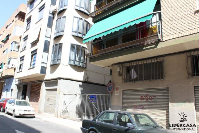 Local comercial en Venta en Santa María de Gracia