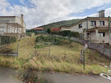 Terreni e lotti in vendita a Mos