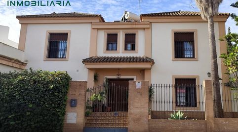 Foto 2 de Casa o xalet en venda a Vista Azul - Consolación, Dos Hermanas