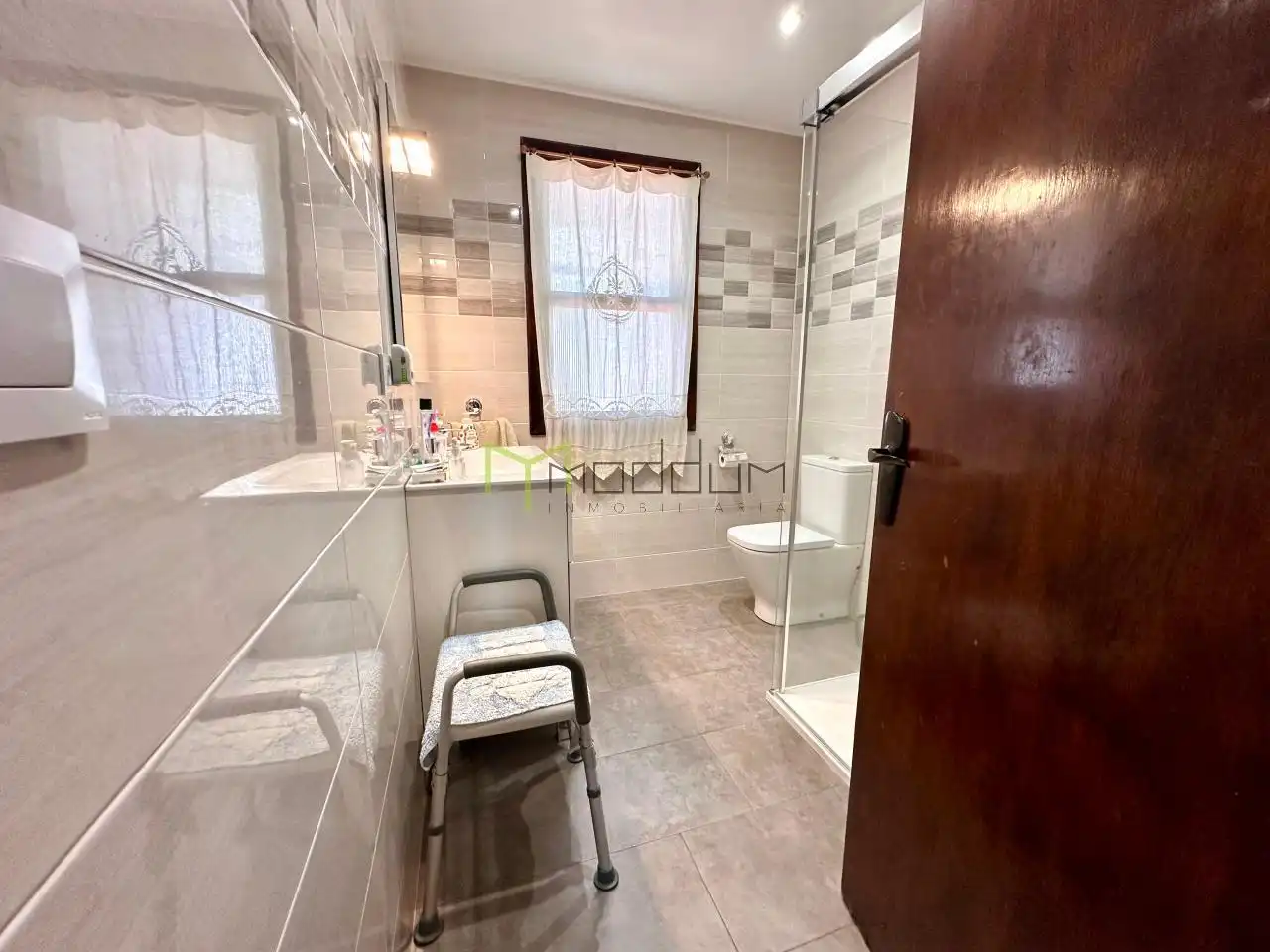 Baño de Casa o chalet en venta en Santiago de Compostela  con Jardín privado, Terraza y Trastero