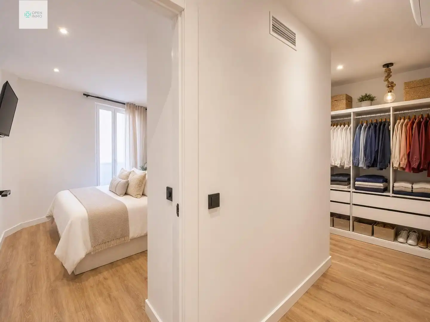 Schlafzimmer von Wohnung zum Verkauf in Vilanova i la Geltrú mit Klimaanlage, Heizung und Balkon