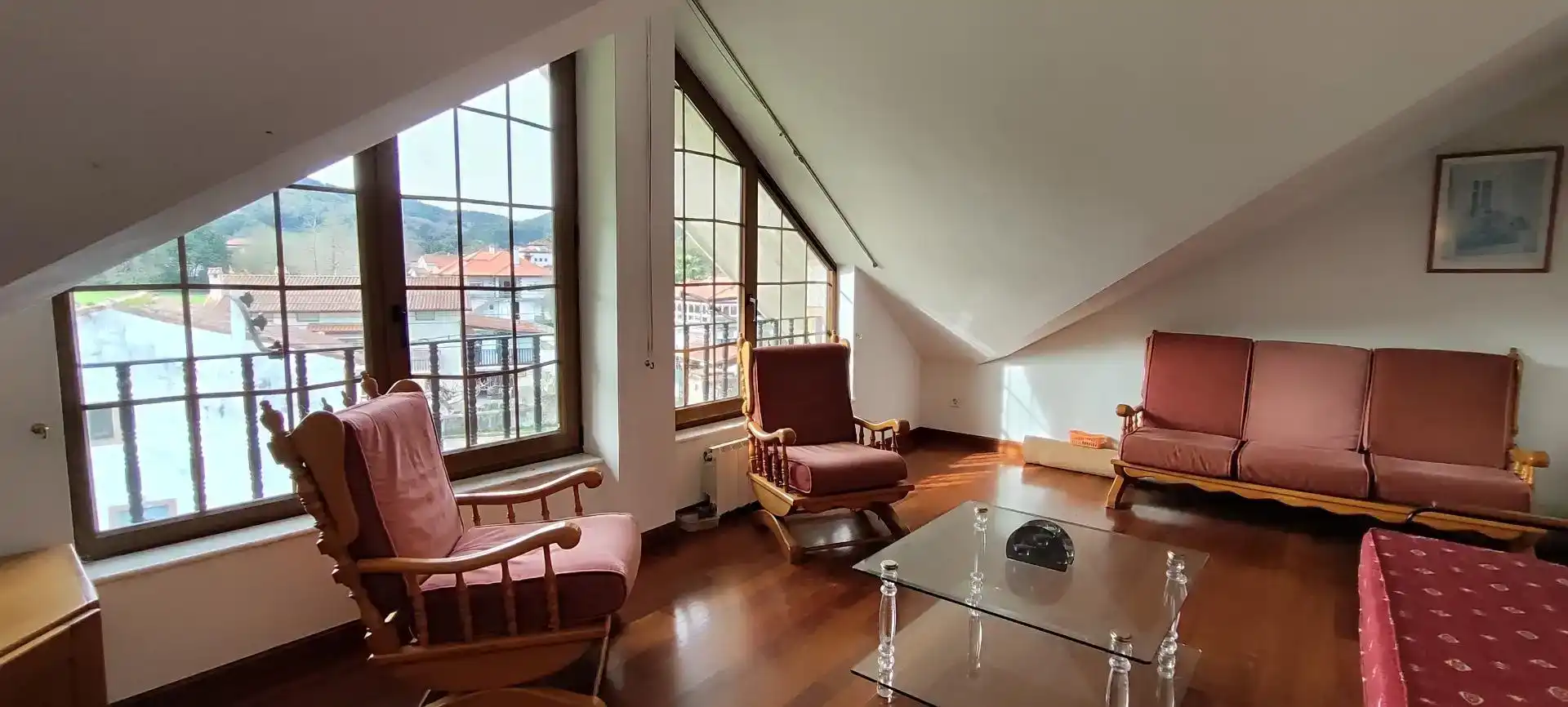 Sala d'estar de Àtic de lloguer en Liendo amb Parquet, Moblat i Rentadora