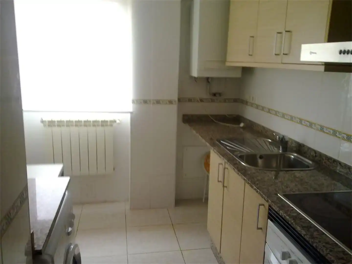Kitchen of Flat for sale in Almansa, Albacete