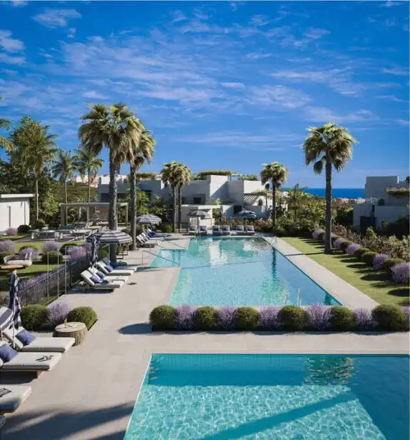 Apartamento con jardín en venta en Doña Julia Golf