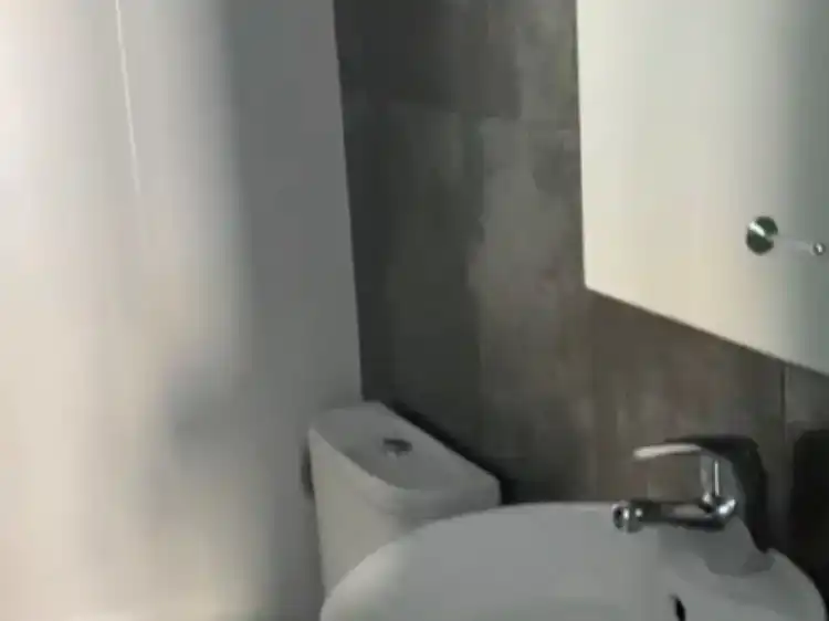 Bathroom of Flat for share in Dénia  with Air Conditioner and Furnished