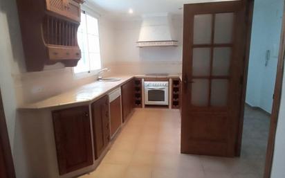 Kitchen of Flat for sale in La Línea de la Concepción