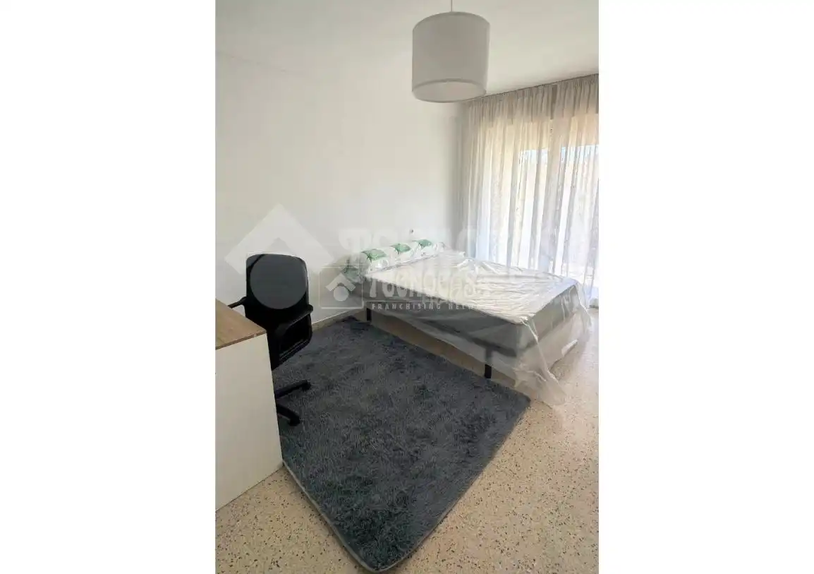 Bedroom of Flat for rent in Granada  with Terrace and Balcony