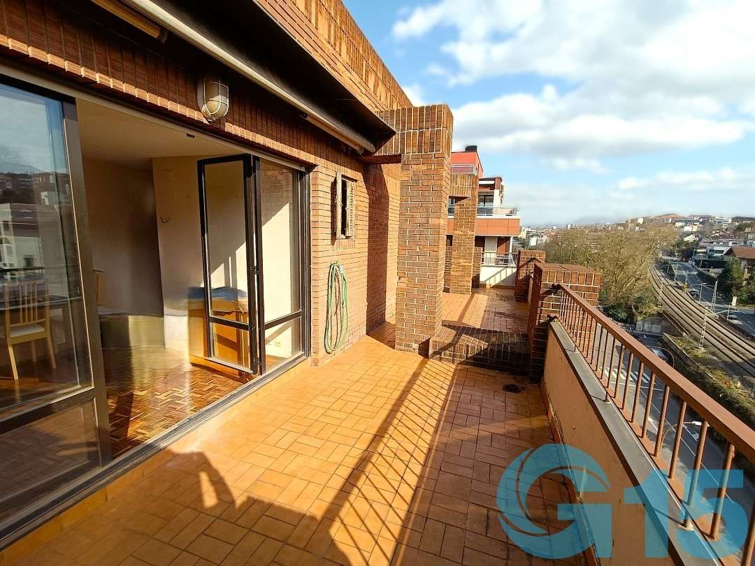 Terrace of Attic for sale in Donostia - San Sebastián   with Heating, Parquet flooring and Terrace