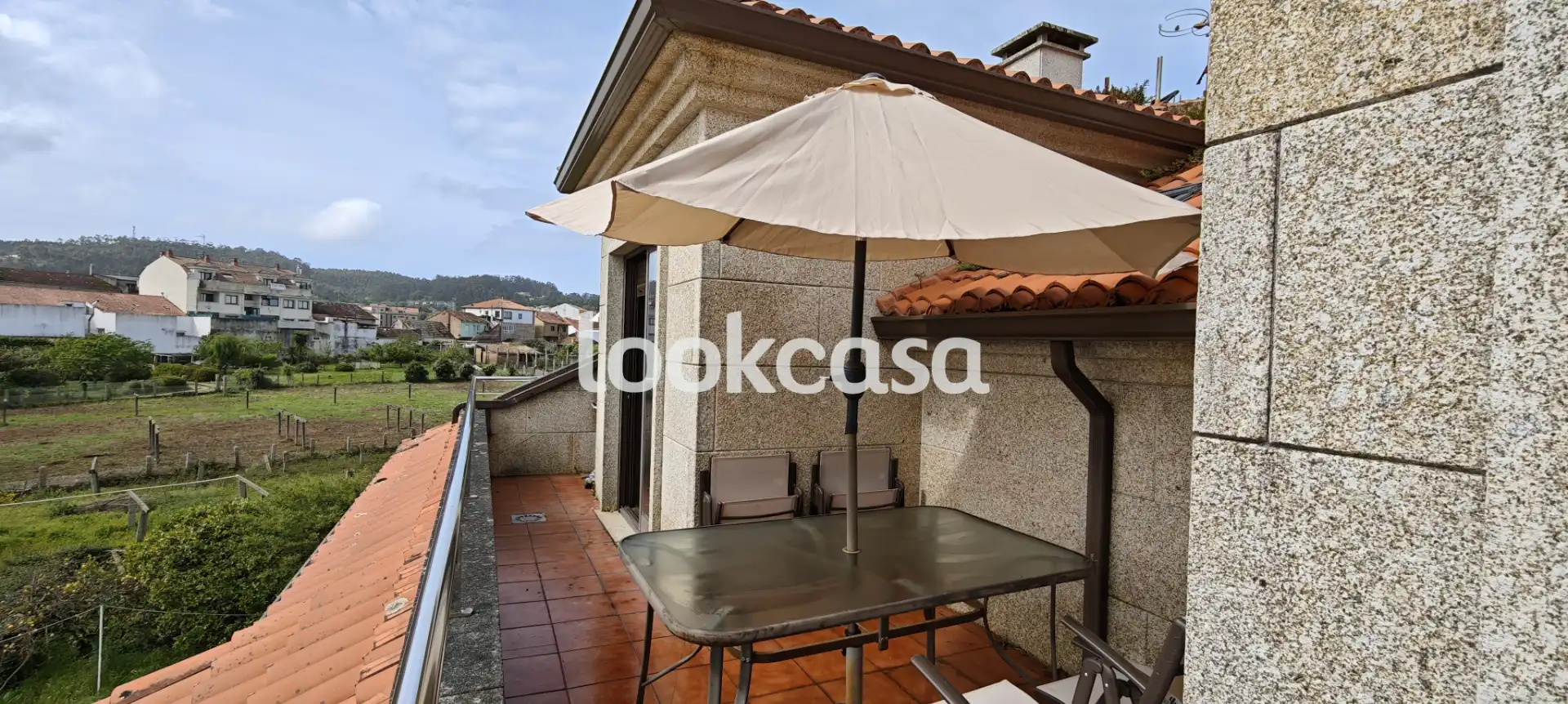 Terraza de Ático en venta en Sanxenxo con Calefacción, Jardín privado y Parquet