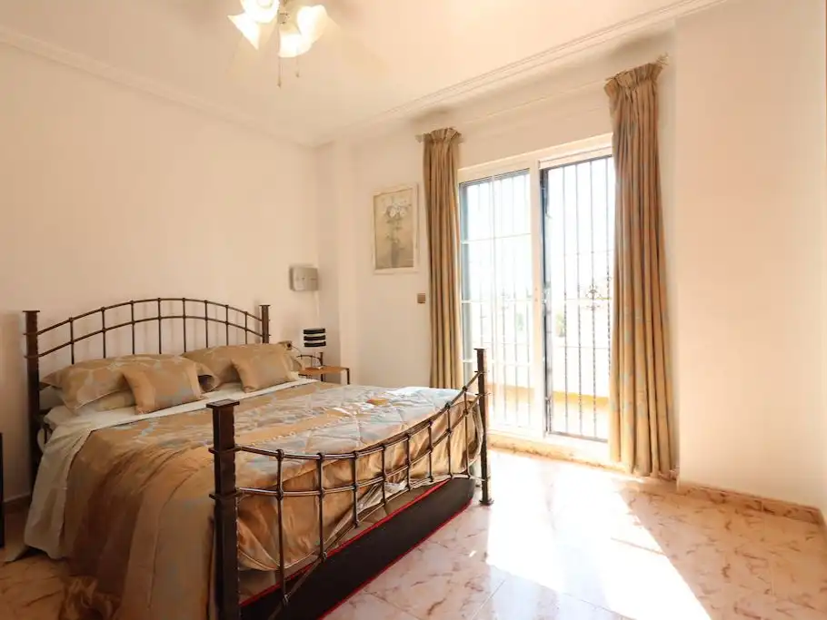 Semi-detached house with pool for sale in Castillo de la Torre Grosa 32, imagen 6
