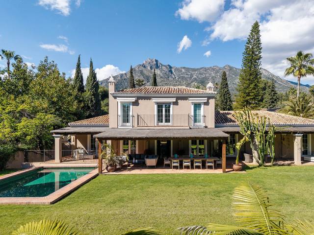 Casa-chalet en Alquiler en Divina Pastora