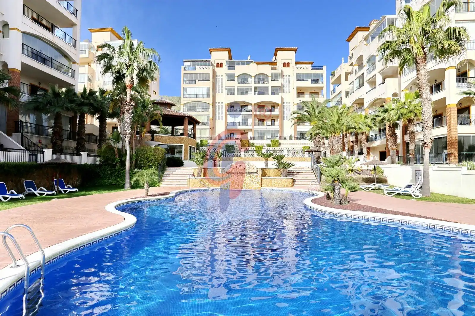 Vista exterior de Planta baja en venta en Guardamar del Segura con Aire acondicionado, Terraza y Trastero