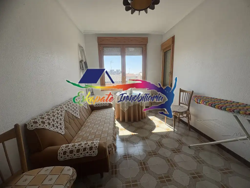 Sala de estar de Edificio en venta en Villacañas
