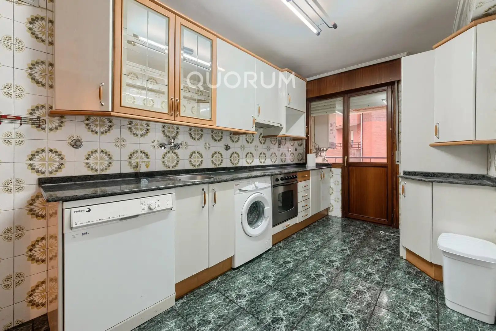 Kitchen of Flat for sale in Basauri   with Heating and Balcony