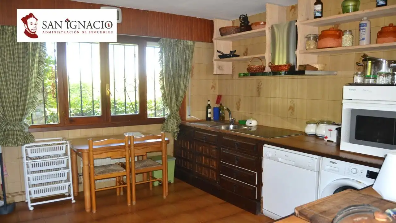 Chalet con piscina en venta en Villarcayo de Merindad de Castilla la Vieja, imagen 14
