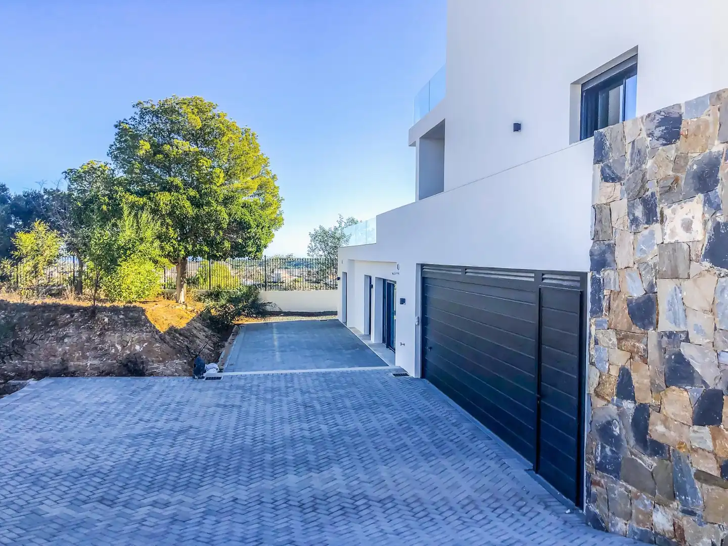 Vista exterior de Casa o xalet en venda en Rojales amb Aire condicionat, Jardí privat i Terrassa