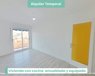 Bedroom of Apartment to rent in Rubí