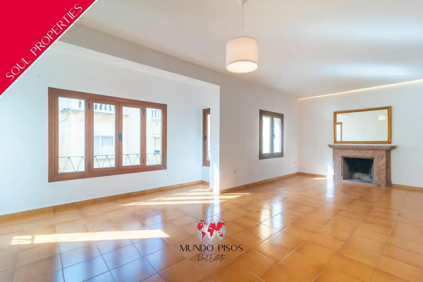 Piso con ascensor en venta en calle de Santiago Rusiñol