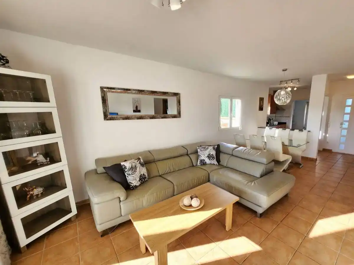 Wohnzimmer von Wohnung zum Verkauf in Manacor mit Klimaanlage, Privatgarten und Abstellraum