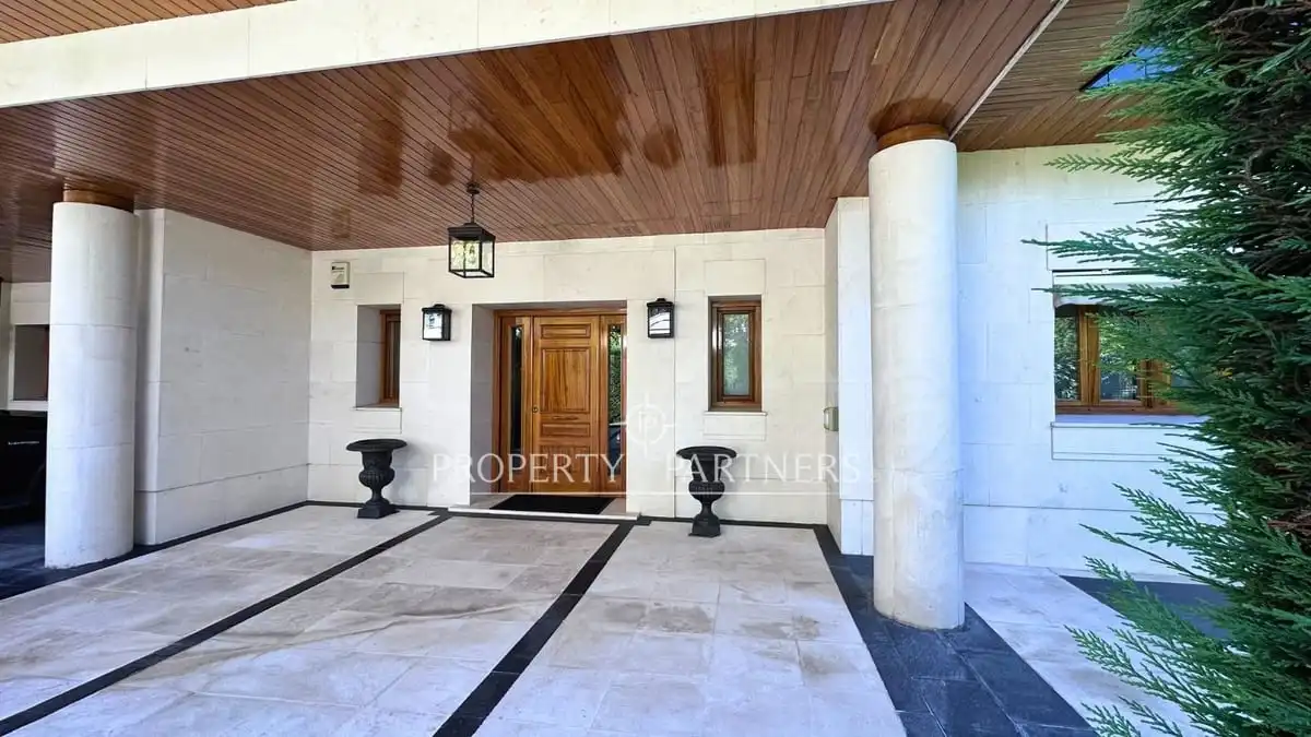 Chalet con piscina en venta en Hastings School - Sobradiel, imagen 4