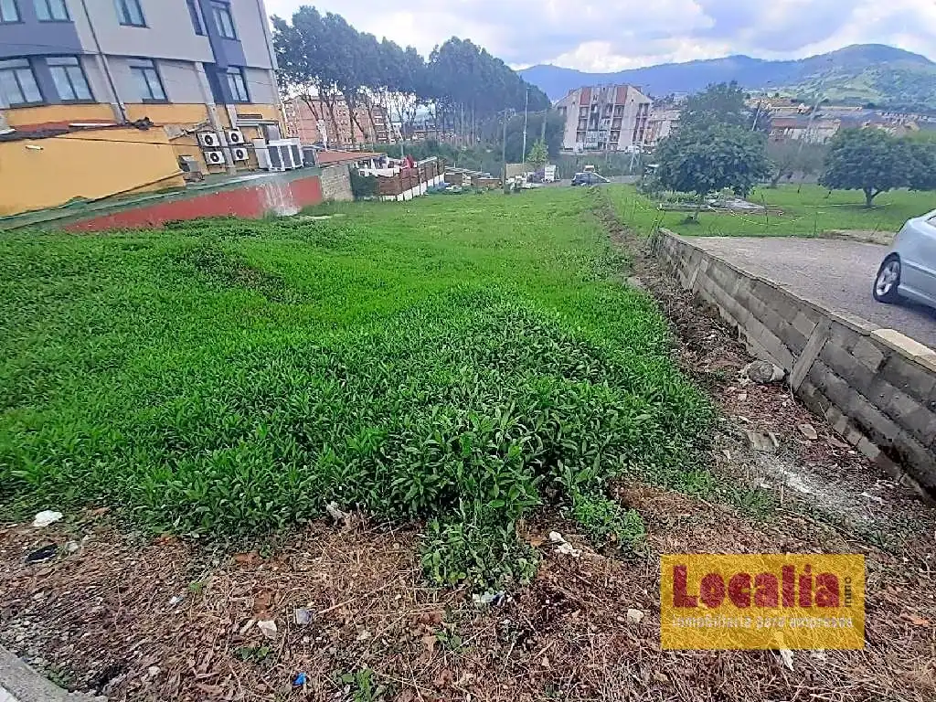 Residential zum Verkauf in El Astillero  