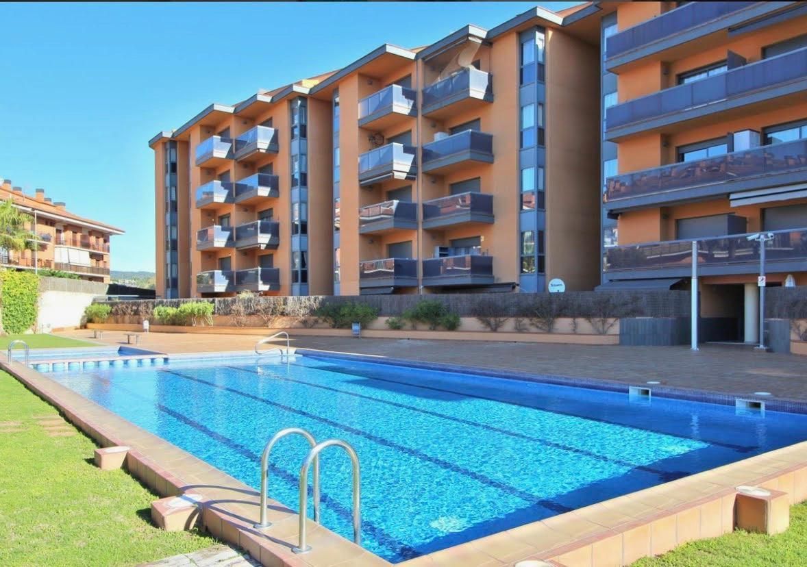 Swimming pool of Attic for sale in Lloret de Mar  with Air Conditioner and Community pool