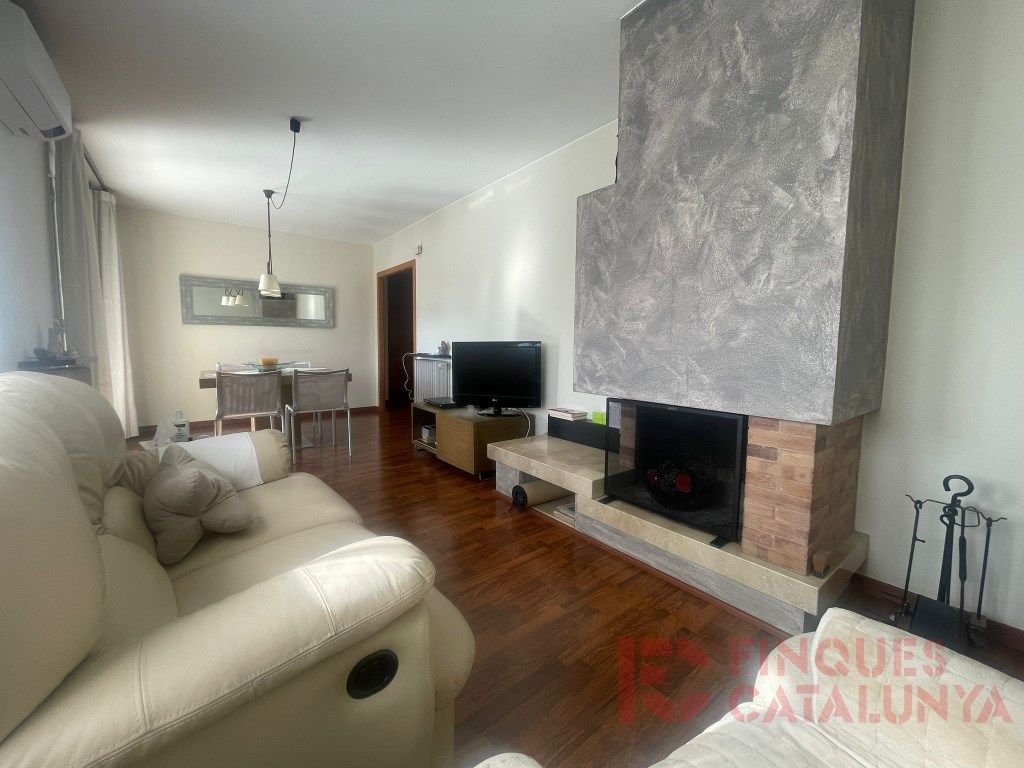 Sala de estar de Ático en venta en Girona Capital con Aire acondicionado, Calefacción y Terraza