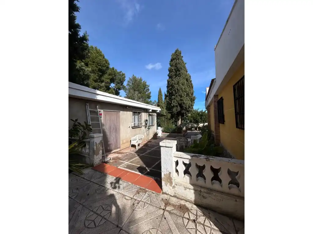 Vista exterior de Casa o chalet en venta en Llíria