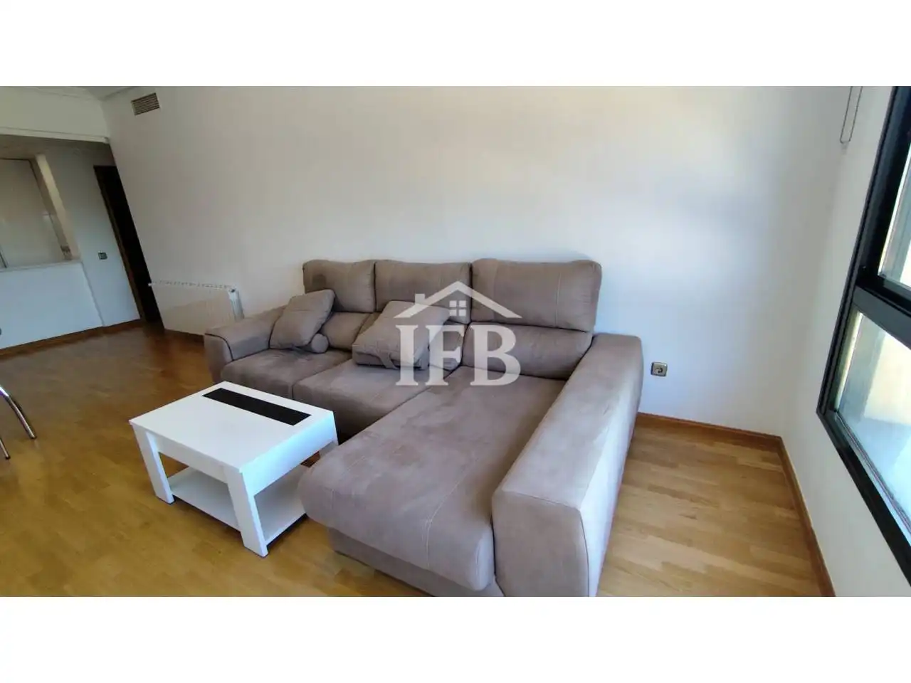 Sala de estar de Piso de alquiler en Valdepasillas - La Paz - Huerta Rosales