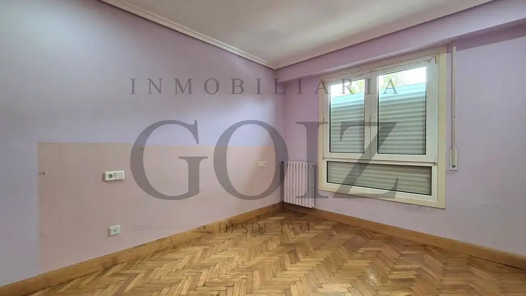 Habitación de Casa adosada en venta en Donostia - San Sebastián  con Calefacción, Terraza y Trastero